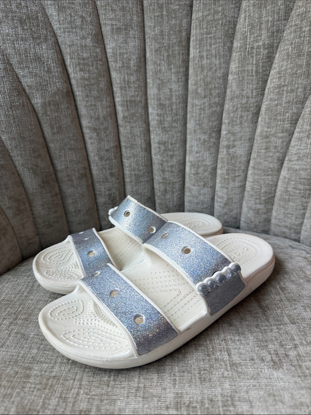 CROCS Glitter Slide Sandals - Silver/White